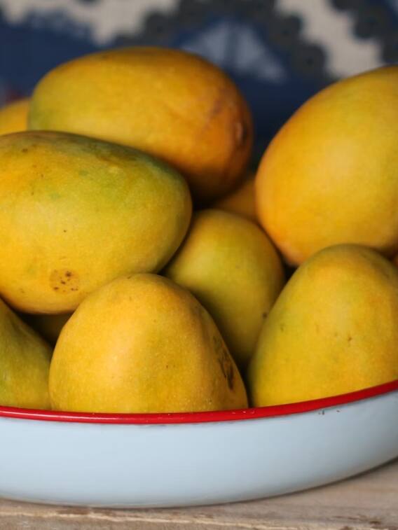 ஒரு கிலோ மாம்பழம் இத்தனை லட்ச ரூபாயா?