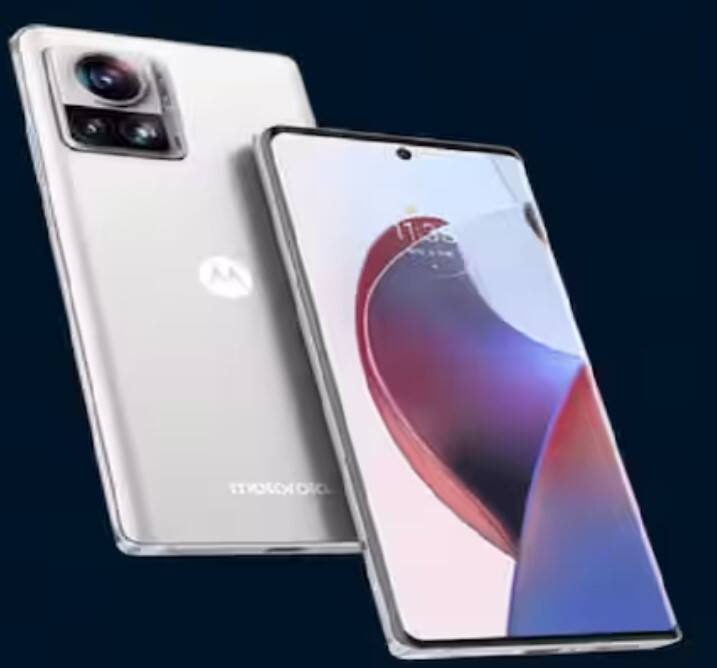 ਜੇਕਰ ਤੁਸੀਂ Motorola ਬ੍ਰਾਂਡ ਦੇ ਪ੍ਰਸ਼ੰਸਕ ਹੋ ਤਾਂ ਤੁਸੀਂ Motorola Edge 30 Ultra (12GB RAM 256GB) ਨੂੰ ਵੀ ਦੇਖ ਸਕਦੇ ਹੋ। ਇਸ ਵਿੱਚ 200MP ਕੈਮਰਾ ਵੀ ਹੈ। ਫਲਿੱਪਕਾਰਟ 'ਤੇ ਇਸ ਦੀ ਕੀਮਤ ਫਿਲਹਾਲ 49,999 ਰੁਪਏ ਹੈ।