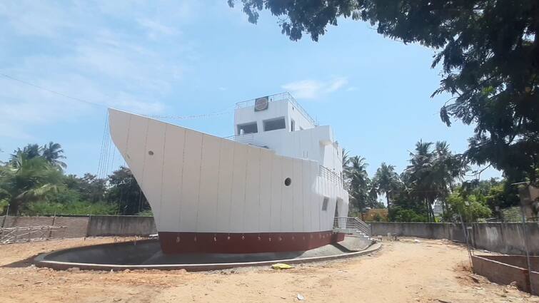 Cuddalore news marine engineer who built a house like a ship to fulfill his wife's wish TNN இது வீடா..கப்பலா..? கடலூரில் கப்பல் வீடு...மனைவியின் ஆசையை நிறைவேற்றிய கணவர்