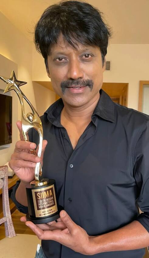 சமீபத்தில் நடித்த மான்ஸ்டர், மாநாடு, டான், போன்ற படங்கள் நல்ல வரவேற்பை பெற்றது. வதந்தி வெப் தொடரிலும் சூப்பராக நடித்திருந்தார்.