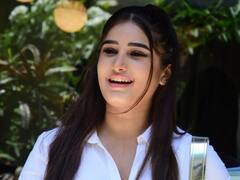 क्रॉप शर्ट और मिनी स्कर्ट में स्पॉट हुईं राशा थडानी, जल्द करेंगी अजय देवगन के भतीजे के साथ बॉलीवुड डेब्यू