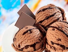 Chocolate ice cream recipe: கொளுத்தும் வெயிலுக்கு குளு குளு சாக்லேட் ஐஸ்க்ரீம்..ரெசிபி இதோ..