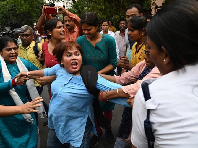 बंगाल में चुनाव बाद हिंसा में तृणमूल कांग्रेस कार्यकर्ता की हत्या-Trinamool Congress worker killed in post-poll violence in Bengal