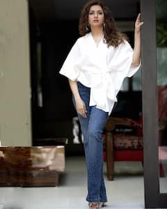 Bhagyashree PHOTO: વ્હાઈટ ટોપ અને ડેનિમ જીન્સમાં ભાગ્યશ્રીનો કાતિલ અવતાર
