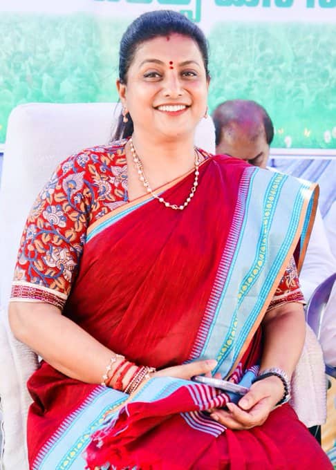 இந்நிலையில் ரோஜா, சென்னை கிரிம்ஸ் ரோட்டில் உள்ள அப்பல்லோ மருத்துவமனையில் அனுமதிக்கப்பட்டுள்ளதாக தகவல் வெளியாகியுள்ளது.
