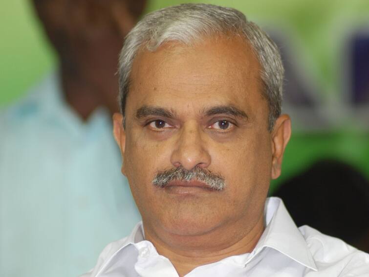 vaithilingam mp appointed as puducherry congress president national level changes Congress Changes: புதுச்சேரிக்கு புதிய தலைவர் வைத்திலிங்கம்.. தேசிய அளவில் காங்கிரஸ் அதிரடி மாற்றம்