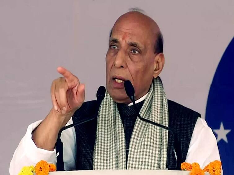 Rajnath Singh says India To Be Among Top Three Economies Of World By 2027 குழாய் மூலம் 12 கோடி வீடுகளுக்கு குடிநீர்: அனைத்து வீடுகளுக்கும் சென்றடைந்த மின்சாரம்; தரவுகளுடன் பேசிய மத்திய அமைச்சர் ராஜ்நாத் சிங்..!