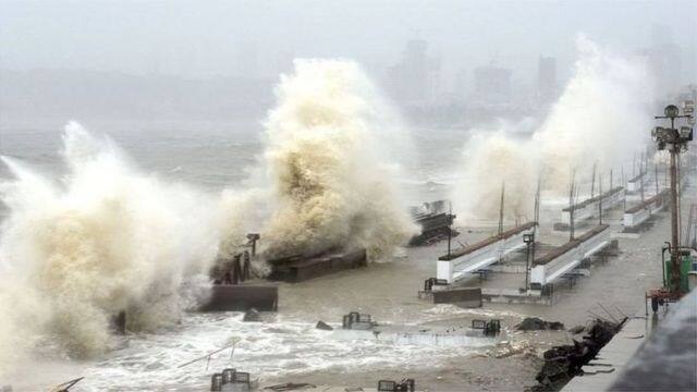 Cyclone biparjoy update imd issued alert Gujarat Karnataka goa Maharashtra Biperjoy cyclone: વાવાઝોડુ બિપરજોયની ભારતમાં અસર શરૂ, 50થી60 કિમીની ઝડપે ફૂકાઇ રહ્યો છે પવન, આ 4 રાજ્યોમાં એલર્ટ