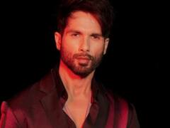 मलयालम निर्देशक के साथ काम करने के लिए करोड़ों लुटाने को तैयार शाहिद कपूर, फीस में कम किए इतने करोड़