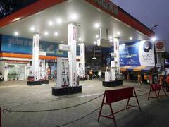 Petrol, Diesel Price: வாரக்கடைசியில் பெட்ரோல், டீசல் விலையில் மாற்றமா? .. இன்றைய நிலவரம் என்னன்னு தெரிஞ்சுகோங்க..!