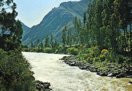 Rivers In World : जगातील या तीन नद्या गंगेसारख्या पवित्र, एक नदी जोडलेली आहे आकाशगंगेशी; वाचा सविस्तर