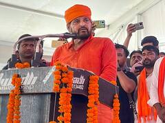 महिला पहलवानों के आरोपों के बीच बृजभूषण शरण सिंह ने कर दिया ऐसा एलान, विपक्षियों की बढ़ेगी परेशानी