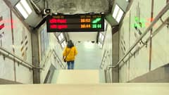 ময়দান স্টেশনে মেট্রোর ডাউন লাইনে ফাটল, বন্ধ এমজি রোড থেকে টালিগঞ্জ পর্যন্ত মেট্রো চলাচল