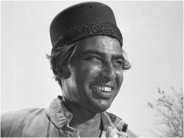 Bollywood Film Maker karan johar uncle is johar married five times and divorce his all wives want to make heroin Benazir Bhutto in his film Bollywood Gossips: करण जौहर के इस रिश्तेदार ने की थीं पांच-पांच शादी, बेनजीर भुट्टो को बनाना चाहते थे अपनी हीरोइन