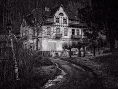 लखनऊ की वो एक जगह, जहां रात में लोग जाने से डरते हैं