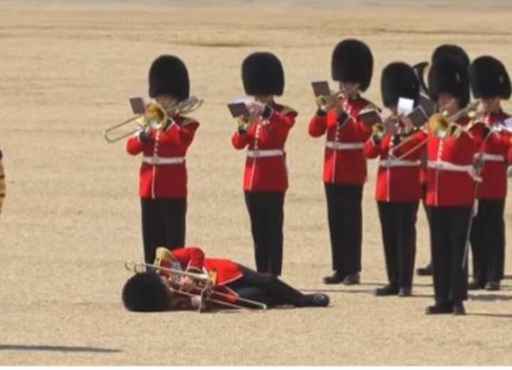 British royal guards faint from heat as Prince William inspects military parade video viral Watch: लंदन में हीटवेव से बिगड़े हालात, प्रिंस विलियम के सामने बेहोश होकर गिरे सैनिक, वीडियो हो रहा वायरल