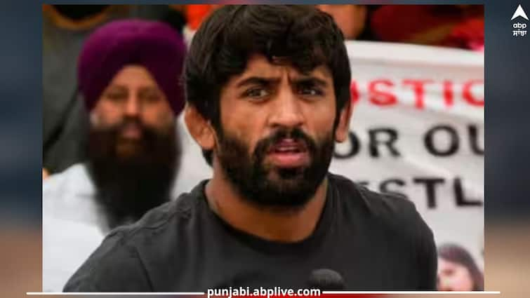 wrestlers-protest-bajrang-punia-claimed-and-reveal-that-why-minor-girls-father-changed-statement Wrestlers Protest: 'ਲੜਕੀ ਨਾਬਾਲਗ ਹੈ ਜਾਂ ਬਾਲਗ, ਪਰਿਵਾਰ ਵਾਲੇ ਹੀ ਦੱਸ ਸਕਦੇ ਹਨ', ਪਹਿਲਵਾਨ ਬਜਰੰਗ ਪੂਨੀਆ ਨੇ ਦੱਸਿਆ ਕਿਉਂ ਬਦਲਿਆ ਪੀੜਤਾ ਦਾ ਬਿਆਨ