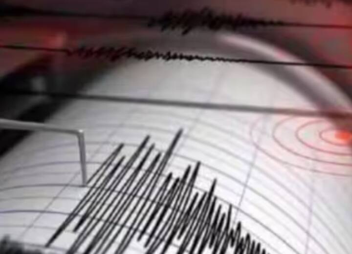 Earthquake In northern Japan magnitude with 6 2 but no damage reported Earthquake: जापान में लगे भूकंप के तेज झटके, रिक्टर स्केल पर 6.2 की तीव्रता, जानें कहां था एपिसेंटर