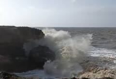 Biparjoy cyclone PHOTO: તસવીરોમાં જુઓ બિપરજોય વાવાઝોડાના ખતરાને પગલે રાજ્યના દરિયાના દ્રશ્યો