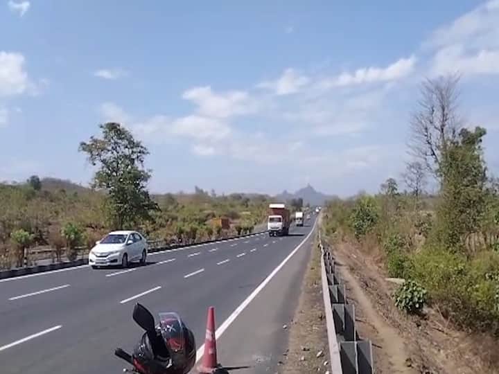 दर विकेंडला मुंबईहून मुंबई - अहमदाबाद राष्ट्रीय महामार्गावर बाईक रायडर्सची धूम पाहायला मिळते.