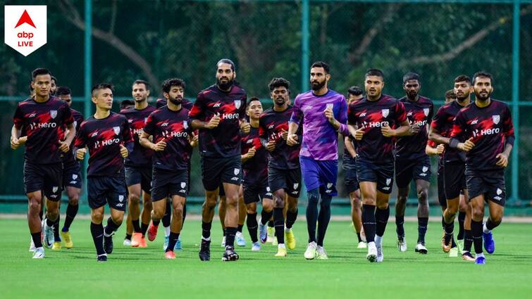 Intercontinental Cup 2023 Exclusive: Sunil Chhetri playing the role of mentor to Indian team footballers, says Akash Mishra ABP Exclusive: কী খাবে, কেন খাবে, কীভাবে ট্রেনিং, পরামর্শের ঝুলি নিয়ে সুনীল এখন জাতীয় দলের মেন্টরও