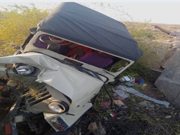 Kota Road Accident uncontrolled jeep collided with crash barrier Rajasthan News ann Rajasthan News: कोटा में नेशनल हाईवे पर दर्दनाक हादसा, 3 लोगों की मौत 4 घायल