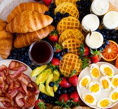 ਤਾਂ ਇਸ ਵਜ੍ਹਾ ਕਾਰਨ ਸਵੇਰ ਦਾ ਨਾਸ਼ਤਾ ਕਰਨਾ ਹੁੰਦੈ ਜ਼ਰੂਰੀ...ਇੱਥੇ ਜਾਣੋ ਇਸ ਦੇ 5 ਵੱਡੇ ਫ਼ਾਇਦੇ