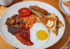 ਤਾਂ ਇਸ ਵਜ੍ਹਾ ਕਾਰਨ ਸਵੇਰ ਦਾ ਨਾਸ਼ਤਾ ਕਰਨਾ ਹੁੰਦੈ ਜ਼ਰੂਰੀ...ਇੱਥੇ ਜਾਣੋ ਇਸ ਦੇ 5 ਵੱਡੇ ਫ਼ਾਇਦੇ