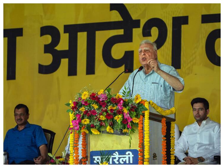 'Double-Barrel Govt': Kapil Sibal Slams BJP-Led Central Govt At AAP's Ramlila Rally 'He Made ED, CBI Sit On His Lap': Kapil Sibal Slams PM Modi Over 'Double-Engine' Govt Claim
