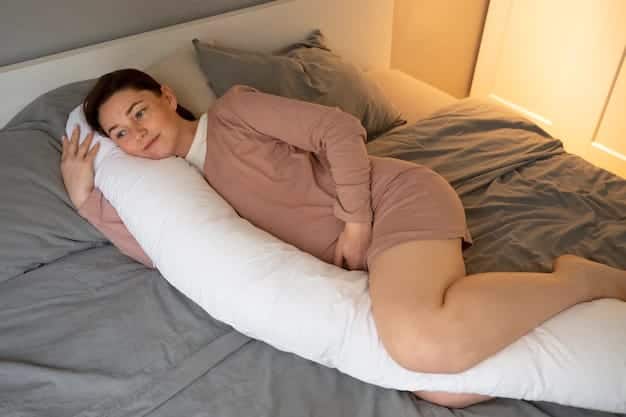 जहां कहीं भी सोए वहां के टेंपरेचर का ध्यान रखें. आपका कैमरा शांत होना चाहिए, ठंडा होना चाहिए. सबसे ज्यादा जरूरी की कमरे में रोशनी नहीं होनी चाहिए.इसके अलावा आपके पास आरामदायक बेडशीट और तकिया भी होनी चाहिए. ऐसे सोने में आसानी होती है.