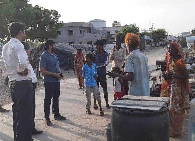 Biporjoy: more than 200 people has Migration from dwarka costal area to safe area due to Biporjoy Updates Biporjoy: રાજ્યના આ પ્રસિદ્ધ તીર્થસ્થળનો દરિયો બન્યો ગાંડોતૂર, 200થી વધુ લોકોનું સ્થળાંતર