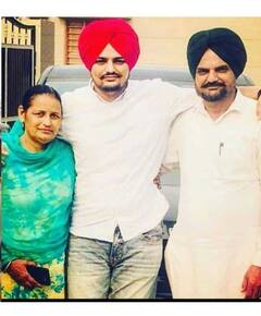 Sidhu Moose Wala: ਸਿੱਧੂ ਮੂਸੇਵਾਲਾ ਅੱਜ ਵੀ ਸੋਸ਼ਲ ਮੀਡੀਆ ਤੇ ਕਰਦਾ ਹੈ ਰਾਜ਼, ਪੇਟਿੰਗ ਤੇ ਤਸਵੀਰਾਂ ਰਾਹੀ ਹਰ ਜਗ੍ਹਾ ਹੈ ਜ਼ਿੰਦਾ