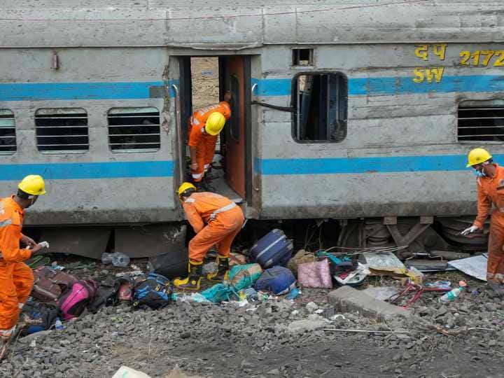 Odisha Train Accident Coromandal Express Probe Focuses on Suspected Manual Bypass Track Signal Odisha Train Accident: ऑटोमेटिक सिग्नलिंग सिस्टम में की गई थी छेड़छाड़? ओडिशा ट्रेन हादसे की जांच अब इस ओर मुड़ी