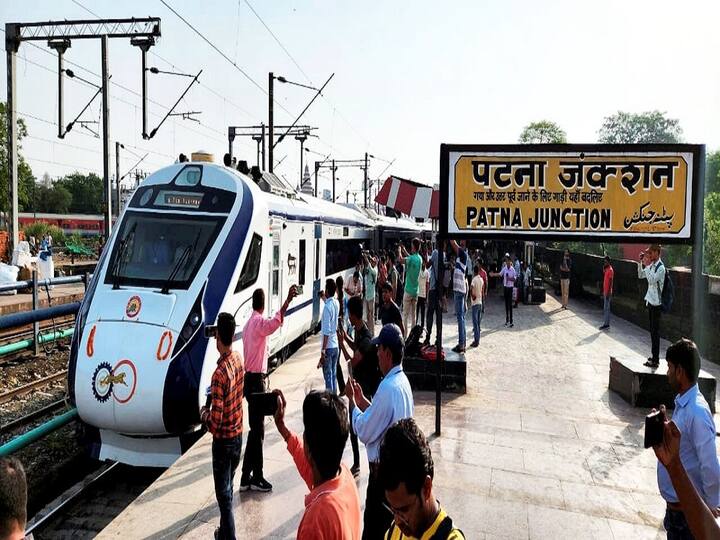 The trial run of the Patna-Ranchi Vande Bharat Express started on Monday. (Image Source: PTI)