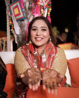 ਜਦੋਂ ਦਿਲਜੀਤ ਦੋਸਾਂਝ ਨੇ ਸਭ ਦੇ ਸਾਹਮਣੇ ਅਫਸਾਨਾ ਖਾਨ ਦੇ ਲਾਏ ਸੀ ਪੈਰੀਂ ਹੱਥ