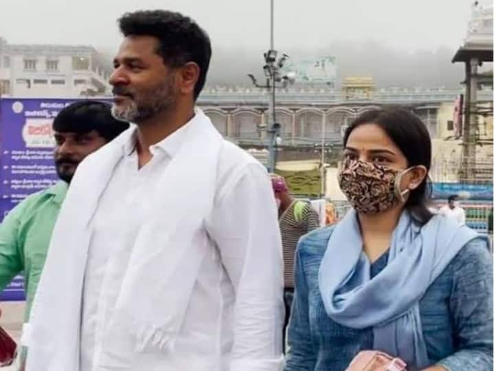 50 साल की उम्र में चौथी बार पिता बने Prabhu Deva, दूसरी पत्नी ने दिया प्यारी सी बेटी को जन्म Prabhu Deva became father for fourth time second wife Himani gave birth to daughter 50 साल की उम्र में चौथी बार पिता बने Prabhu Deva, दूसरी पत्नी ने दिया प्यारी सी बेटी को जन्म