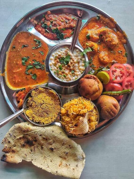 રક્ષાબંધનના દિવસે સ્ટાર્ટરથી લઈને ડિનરમાં બનાવો આ ખાસ વસ્તુ