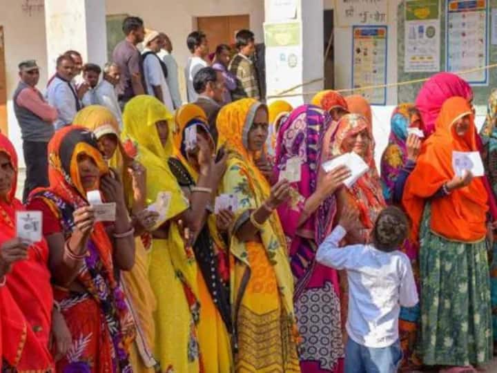 Rajasthan Elections 2023 ABP Survey Claims majority will vote on BJP Congress Candidate Face not on Party Name Rajasthan Election 2023: राजस्थान में बदल रही है लोगों की राय,  सर्वे में हुआ खुलासा, जानें इस बार उम्मीदवार देखकर वोट देंगे या पार्टी