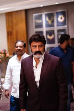 ఘనంగా వీరసింహా రెడ్డి 100 రోజుల వేడుకలు - ‘వీర మాస్ బ్లాక్‌బస్టర్’తో యూనిట్ సందడి!