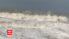 Biparjoy Cyclone: પોરબંદરથી 360 કિલોમીટર દૂર છે બિપરજોય વાવાઝોડુ, 125થી 135 કિમી પવનની ગતિએ ટકરાશે