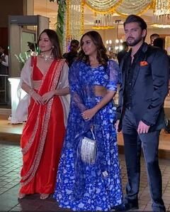 रूमर्ड ब्वॉयफ्रेंड जहीर इकबाल के साथ मधु मंटेना-इरा त्रिवेदी के रिसेप्शन में पहुंचीं सोनाक्षी सिन्हा, लाल सड़ी में लगीं कमाल