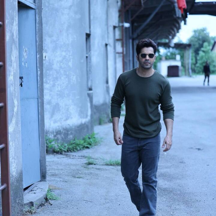 Varun on Monday posted a bunch if pictures from Siberia with Samantha and other cast and crew members of the show.