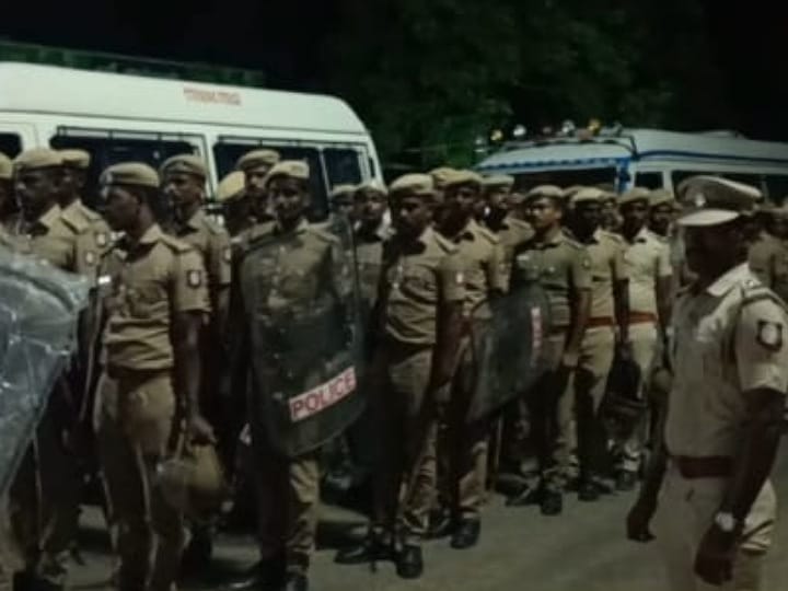 Crime: கரூர் அருகே வியாபாரி வீட்டின் பூட்டை உடைத்து தங்க நகைகள் கொள்ளை