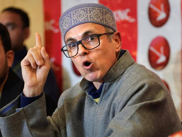 Opposition Unity 2024 Omar Abdullah will go to meeting Patna opposition parties in Bihar advice on Grand alliance ann Opposition Unity 2024: 'हम तो छोटी पार्टी हैं...', उमर अब्दुल्ला ने गठबंधन पर विपक्षी पार्टियों को दी ये अहम सलाह