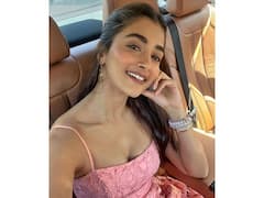 పూజా హెగ్డే డిమాండ్ తగ్గలేదు - ఏకంగా ఆరు సినిమాలు...