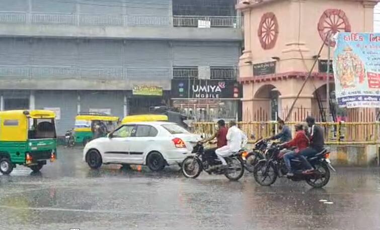 A holiday was declared in all schools in Jamnagar following Biparjoy Cyclone વાવાઝોડાને પગલે વધુ એક જિલ્લાની શાળા-કોલેજમાં રજા જાહેર, સ્ટાફે ફરજિયાત હાજર રહેવું પડશે