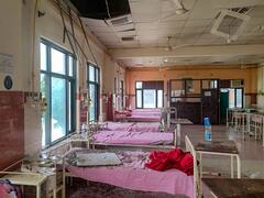 Earthquake: जम्मू-कश्मीर में जहां था भूकंप का केंद्र वहां कितना हुआ नुकसान? देखें तस्वीरें