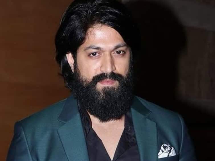 kgf actor yash denies playing raavan character in ranbeer kapoor movie Yash: இராவணன் கதாபாத்திரத்துக்கு நோ சொன்ன ‘ராக்கி பாய்’ யஷ்... இது தான் காரணமாம்!
