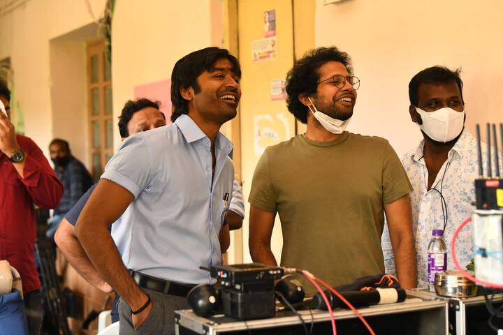 இதை தொடர்ந்து தனுஷின் 50வது படத்தை அவரே இயக்கவுள்ளதாக ஏற்கனவே தகவல் வெளியாகியது