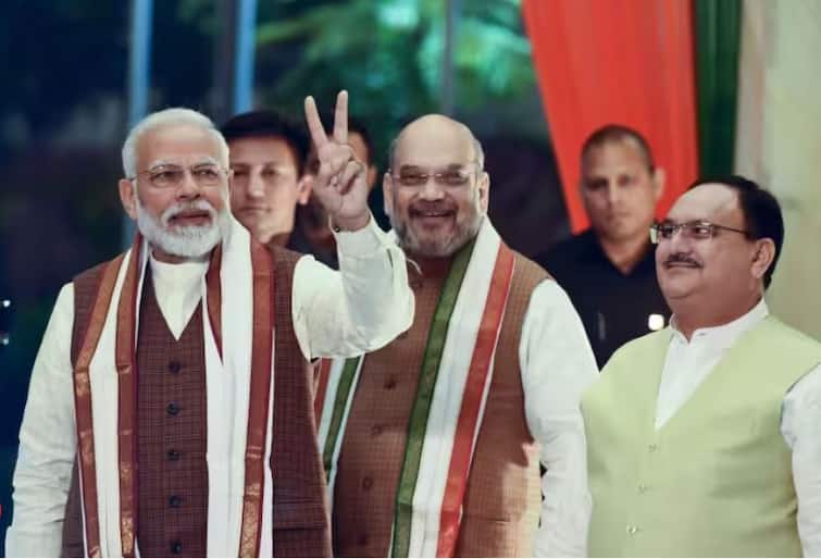Delhi Assembly Election Result 2025: झुग्गियों से खिला कमल! BJP की सेंधमारी और चारों खाने चित्त हो गई AAP